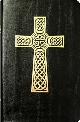 Библия 048 Z (Кельтский крест, черный, кож.) (Искусственная кожа с замком)